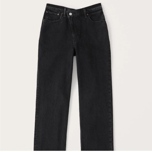 NWT Abercrombie & Fitch 90s ultra high rise straight asymmetrical fly black - Picture 12 of 12